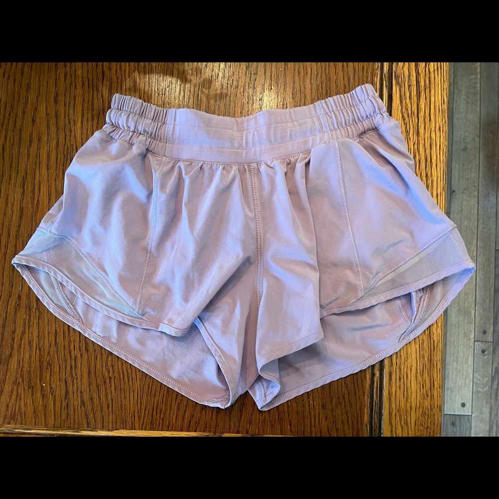 Lululemon Hotty Hots size 4